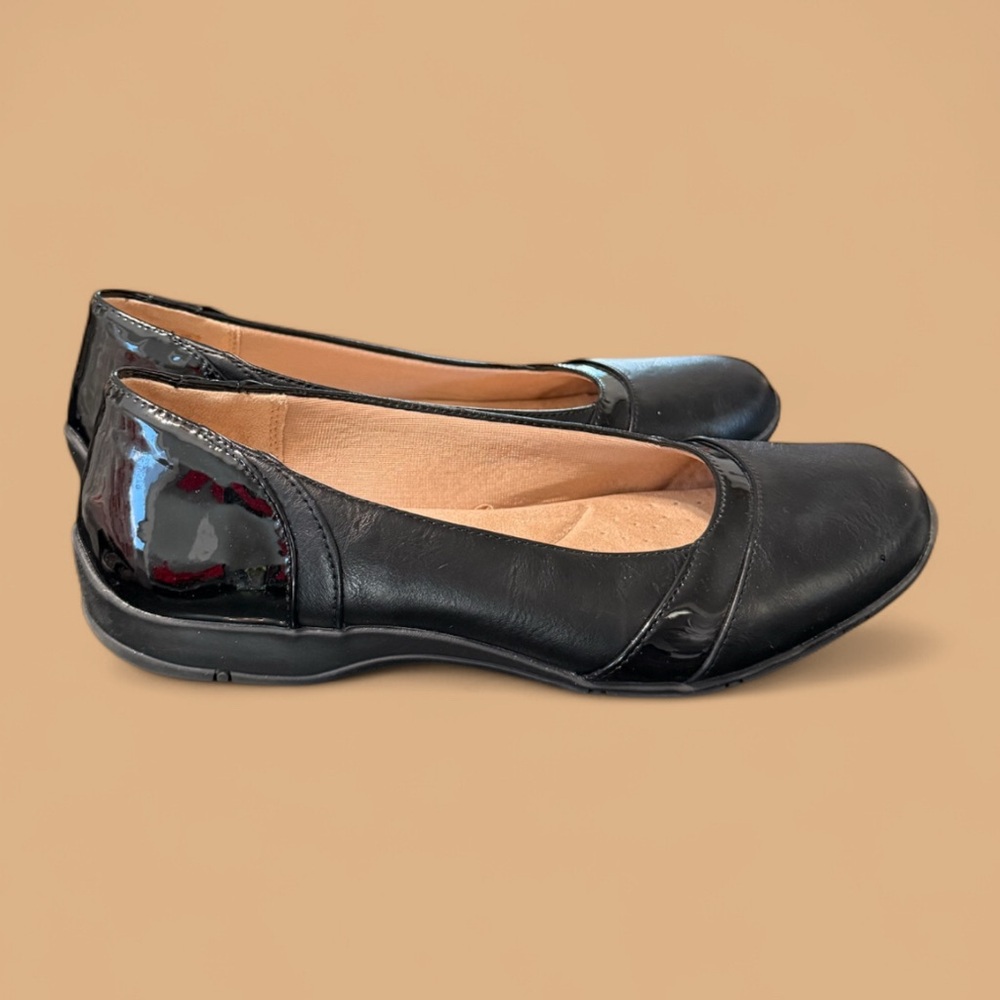 Life Stride Black flats 9.5